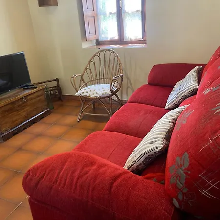 El Campon, Holiday home *