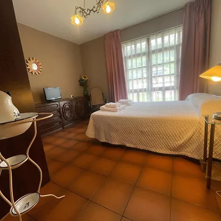 El Campon, Holiday home Collia